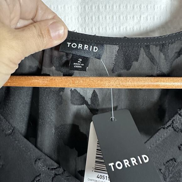 Torrid 2X Chiffon Floral Clip Dot High-Low Top Deep Black Boho Flowy Plus Size - Picture 5 of 6